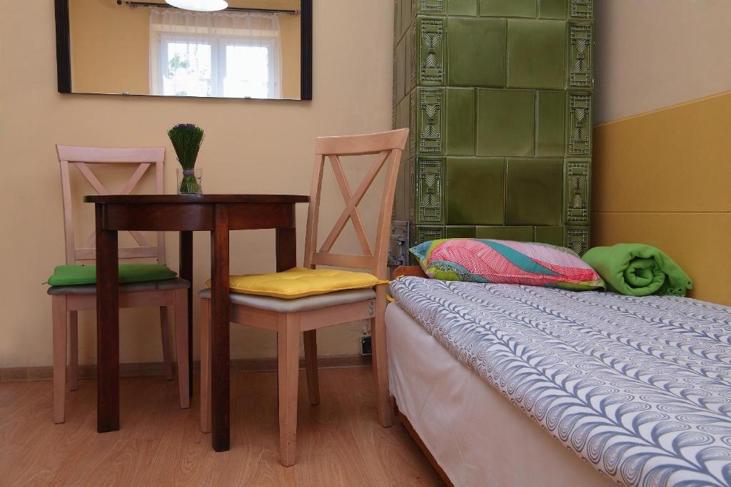 Momotown Privates Bed & Breakfast Krakow Bilik gambar