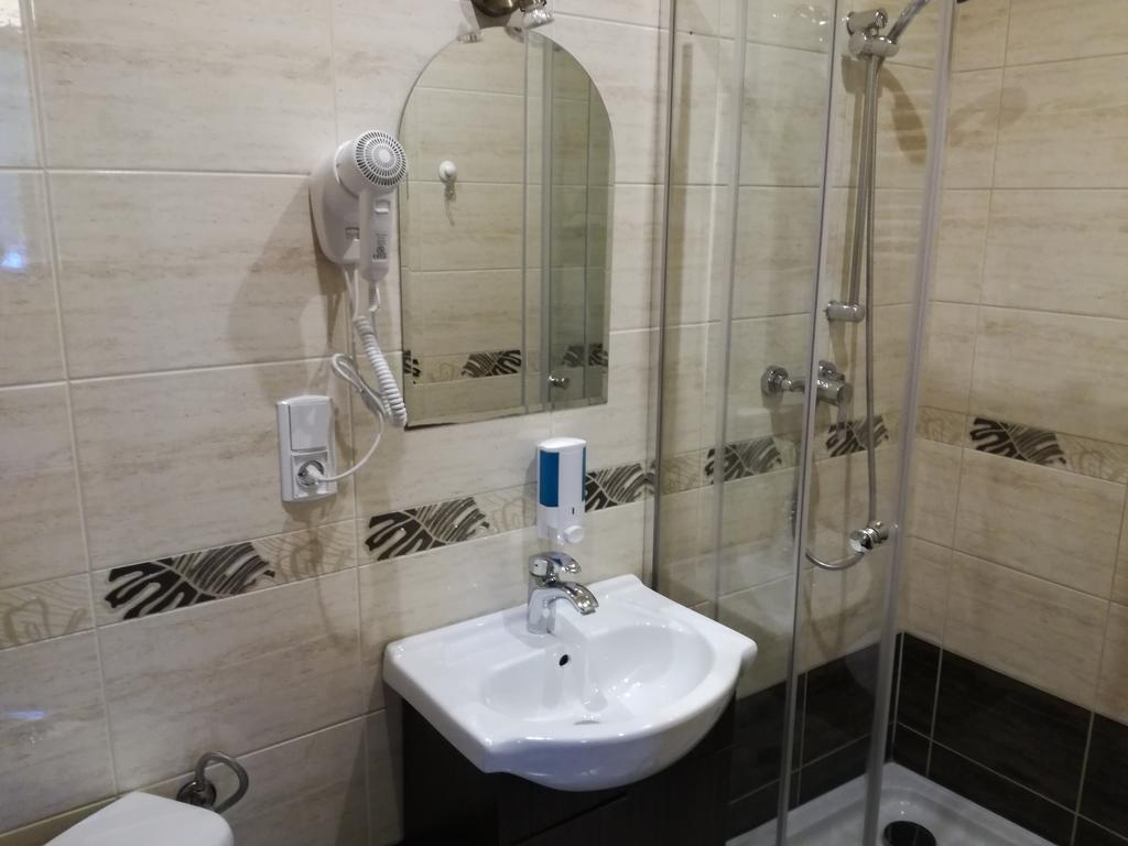 Momotown Privates Bed & Breakfast Krakow Luaran gambar
