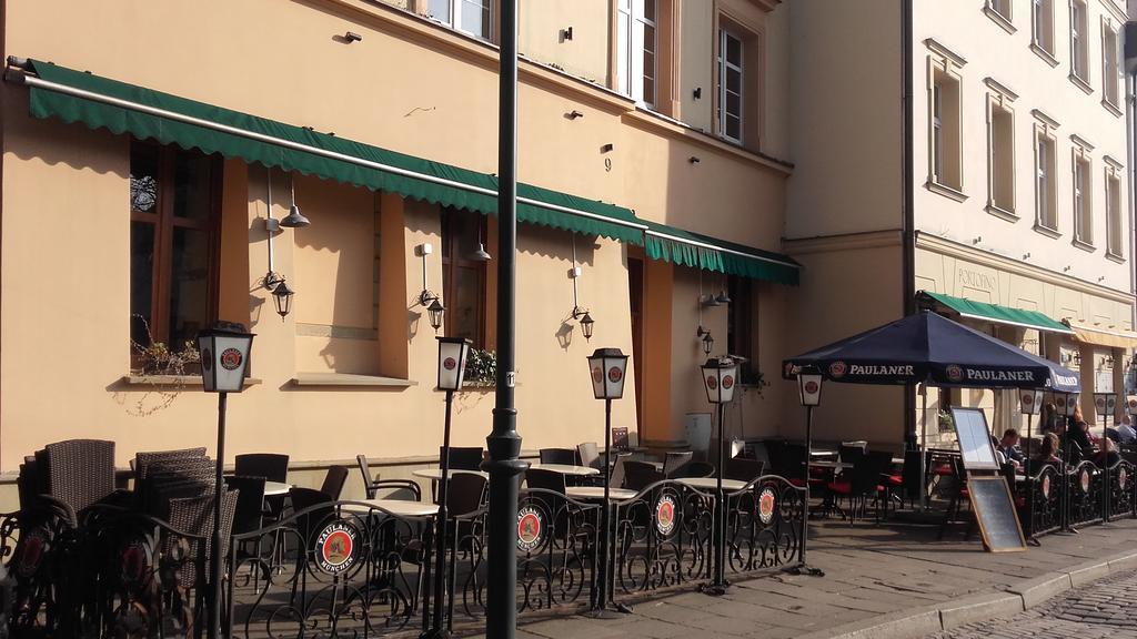 Momotown Privates Bed & Breakfast Krakow Luaran gambar