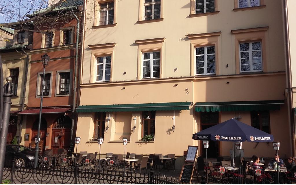 Momotown Privates Bed & Breakfast Krakow Luaran gambar